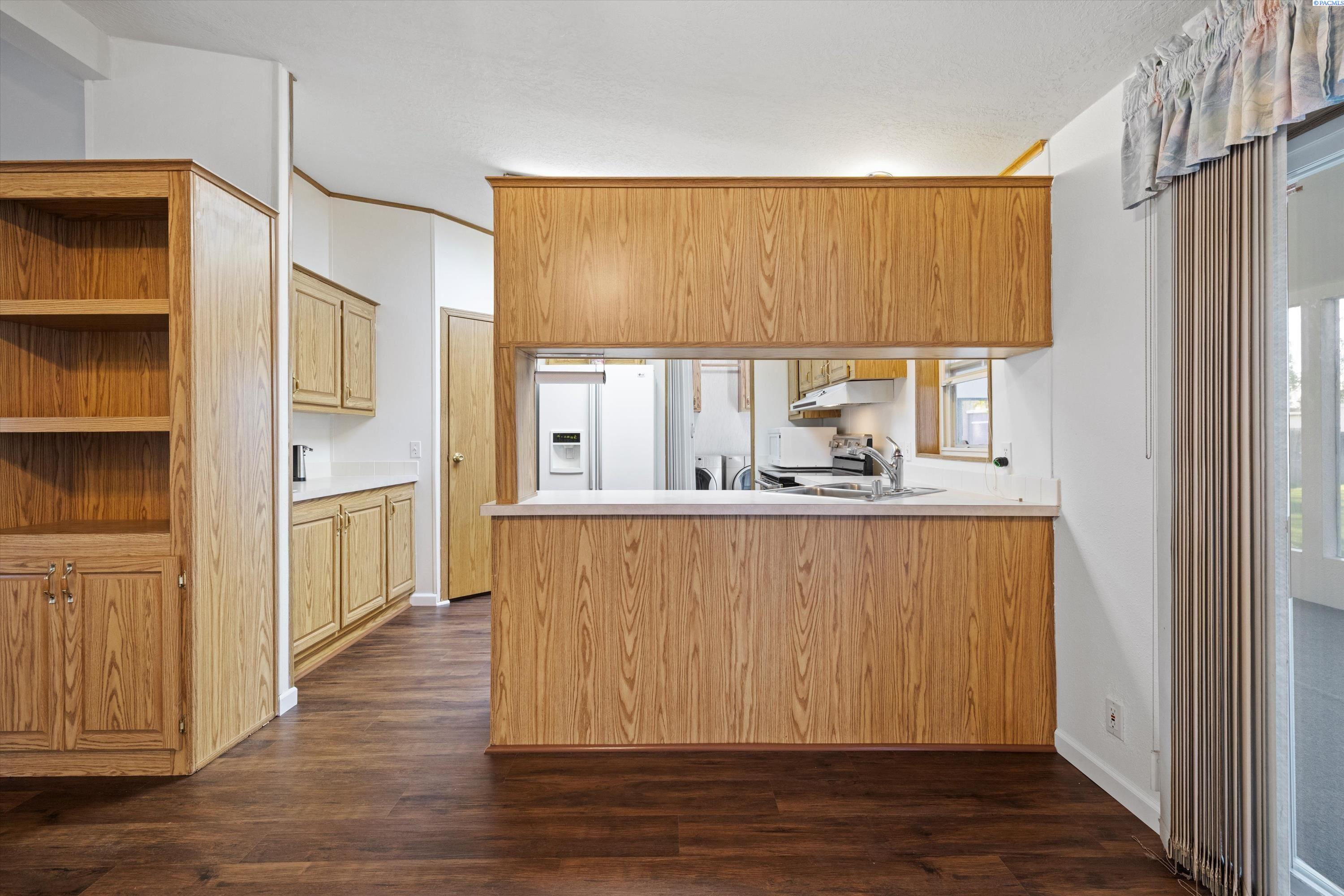 207805 East Finley Road Kennewick, WA 99337 - Photo 16 of 46 Gallery Image 16