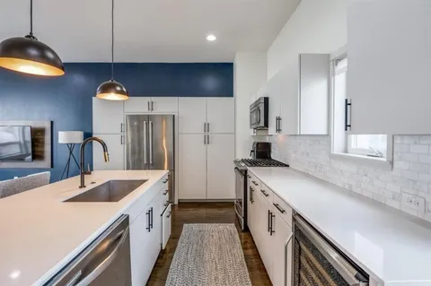 $3,450 | 4931 Hornsby Place, Dallas, TX 75204