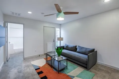 $3,450 | 4931 Hornsby Place, Dallas, TX 75204