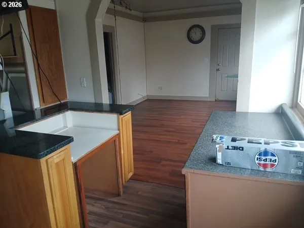 $270,001 | 432 Northwest 10th Street, Redmond, OR 97756