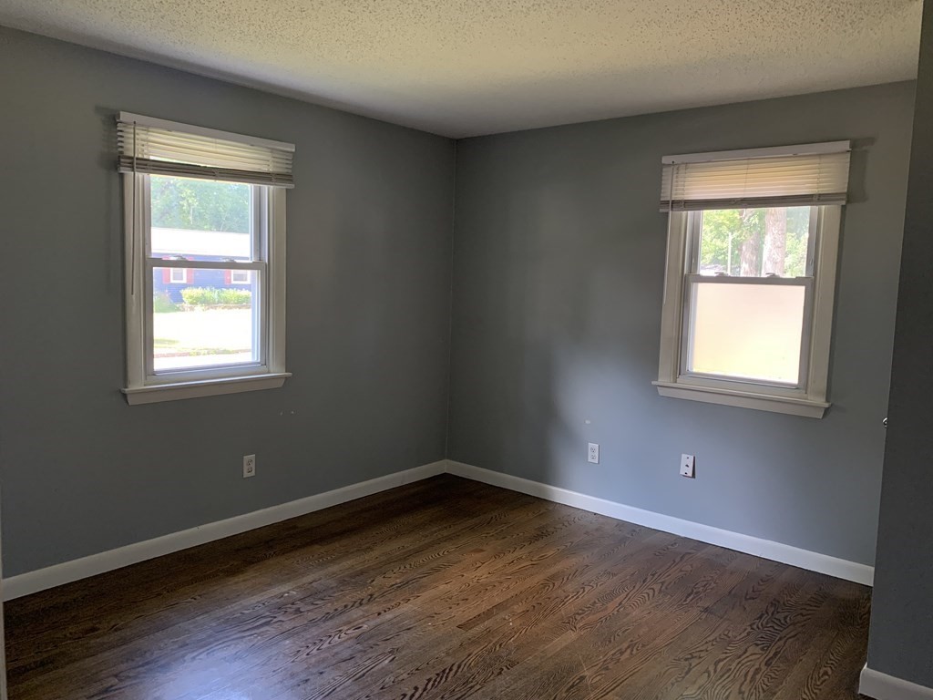 34 Portulaca Drive Springfield, MA 01129 - Photo 14 of 20 an empty room with a window