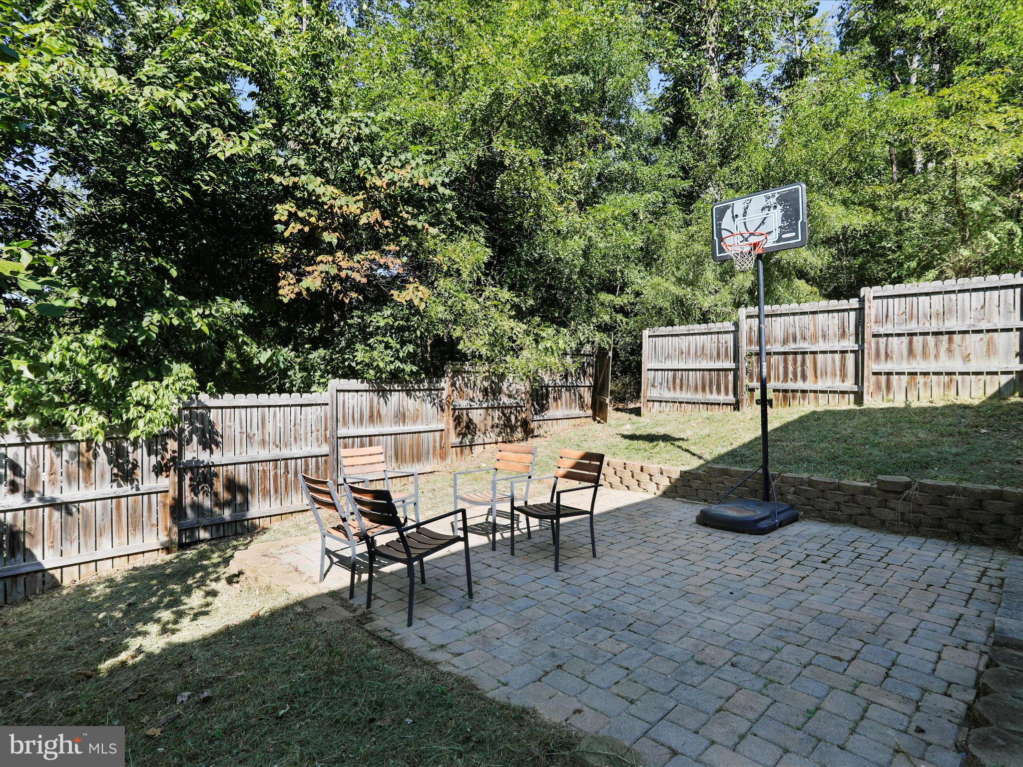 205 Locust Grove Road Front Royal, VA 22630 - Photo 13 of 53 Back patio