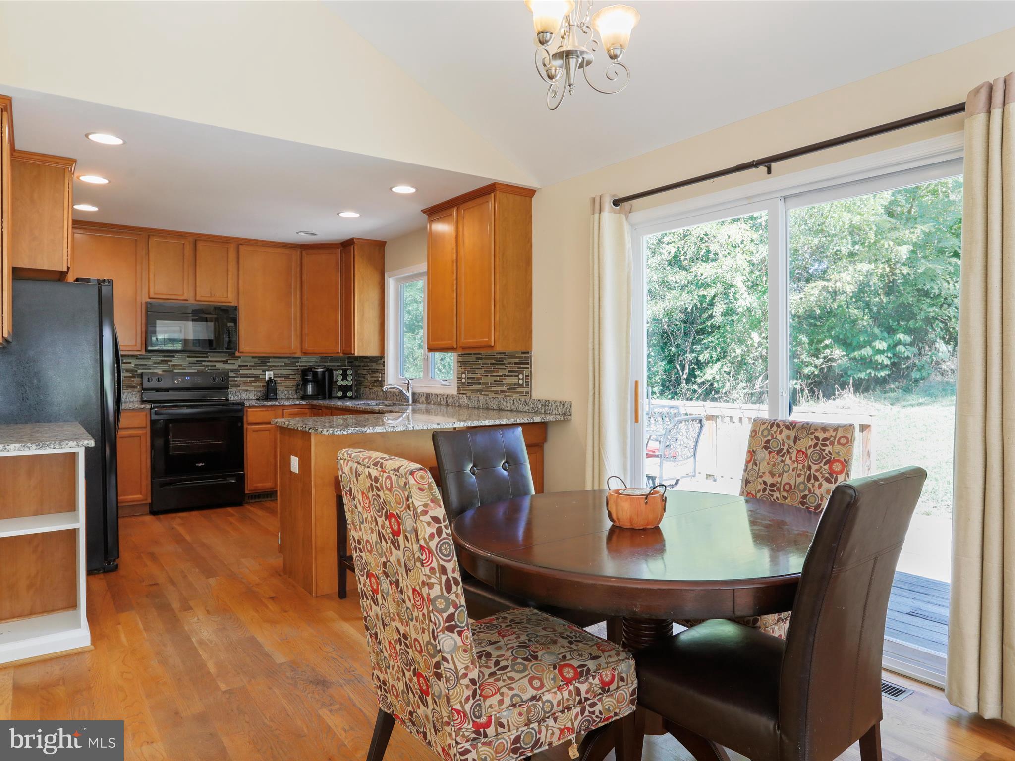 205 Locust Grove Road Front Royal, VA 22630 - Photo 17 of 53 Dining area