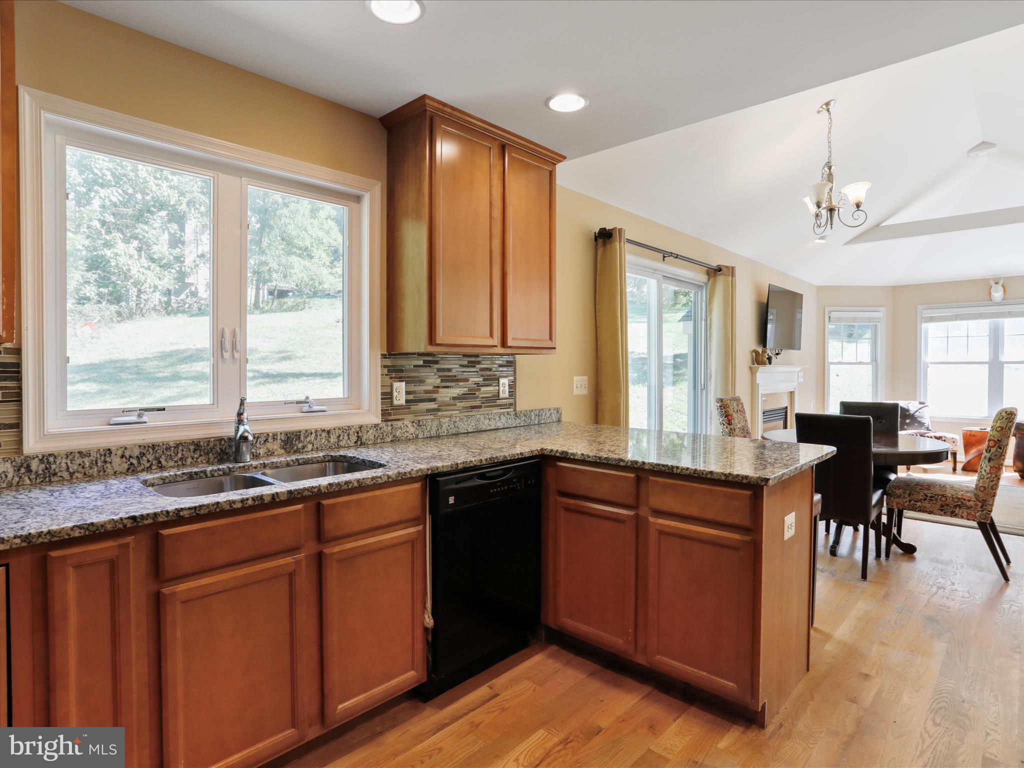 205 Locust Grove Road Front Royal, VA 22630 - Photo 22 of 53 Kitchen