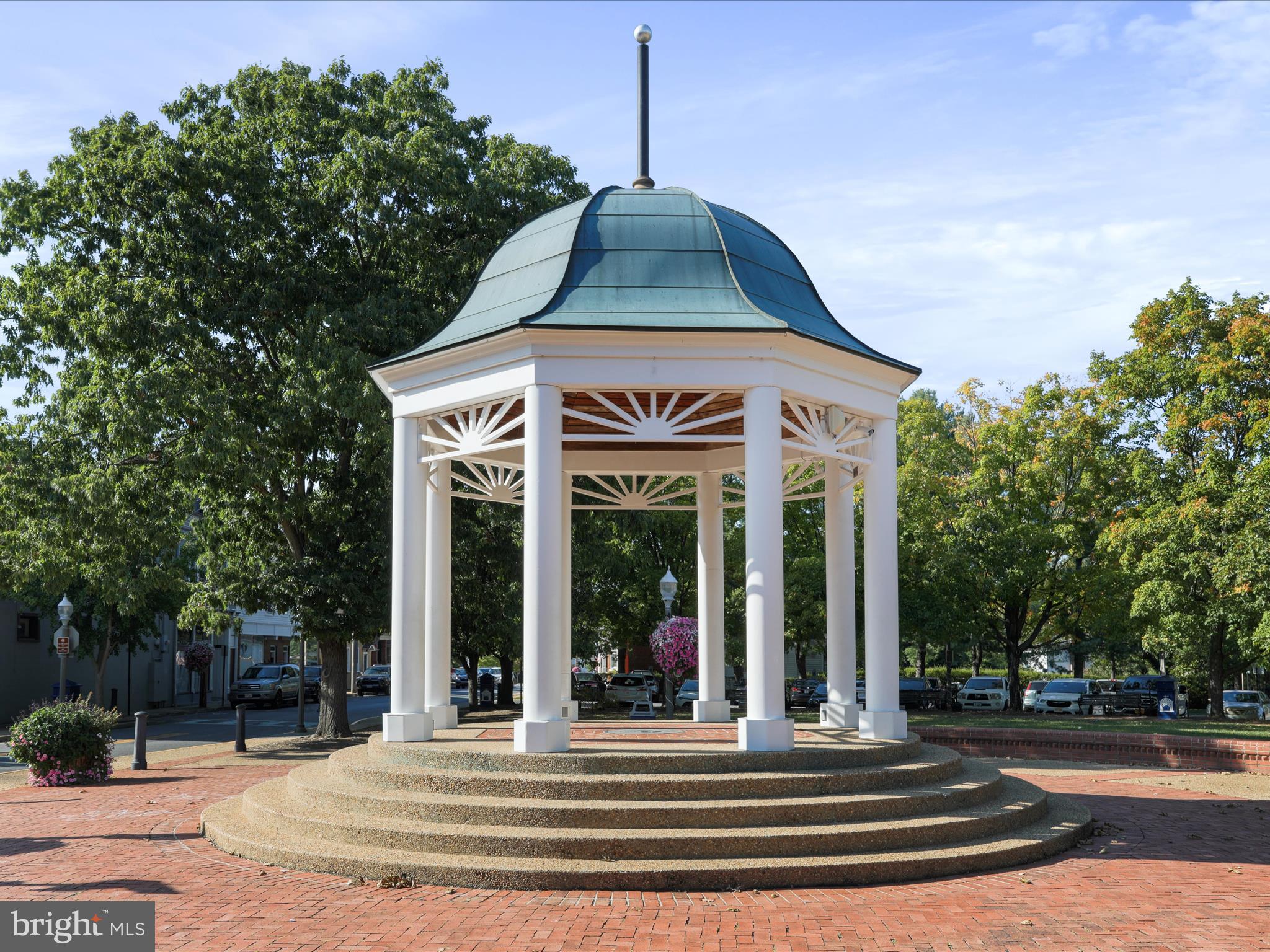 205 Locust Grove Road Front Royal, VA 22630 - Photo 46 of 53 Main Street Gazebo