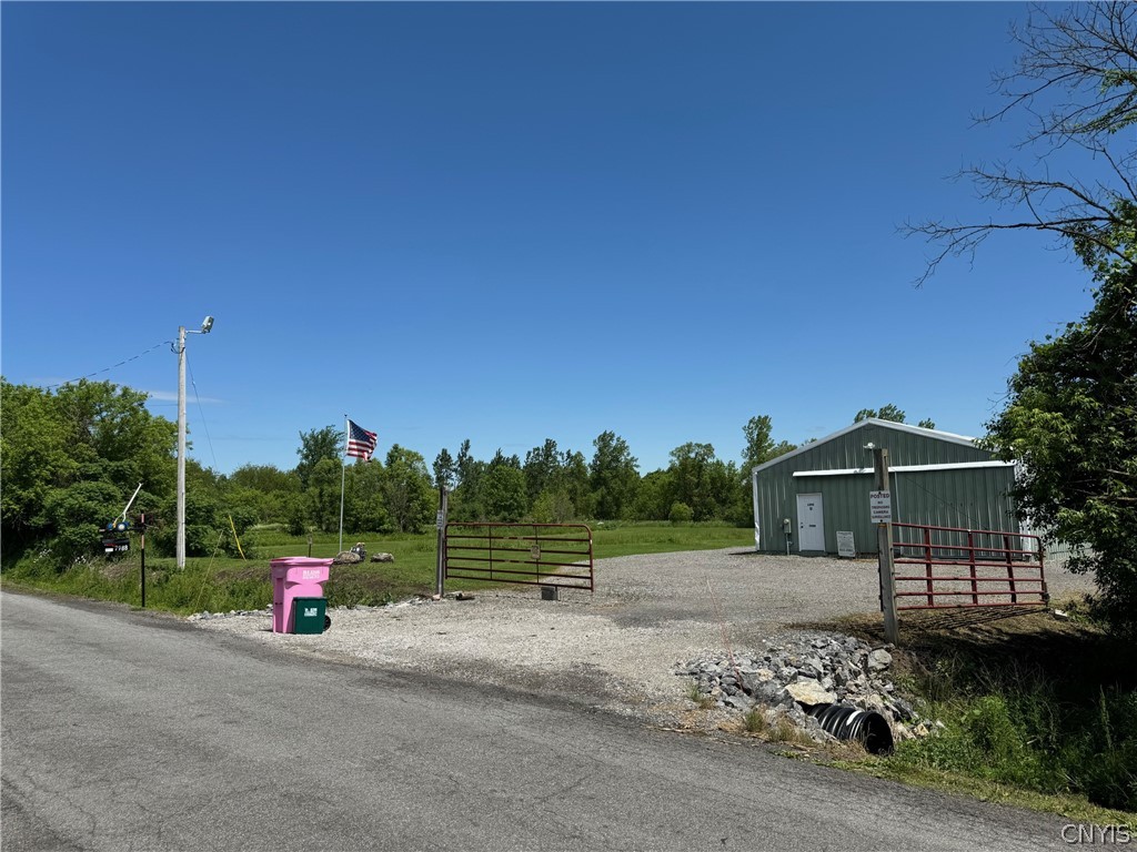 7988 Warners Road Lenox, NY 13032 - Photo 18 of 31