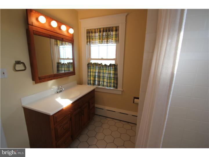 147 Sycamore Road Havertown, PA 19083 - Photo 16 of 24 Bathroom