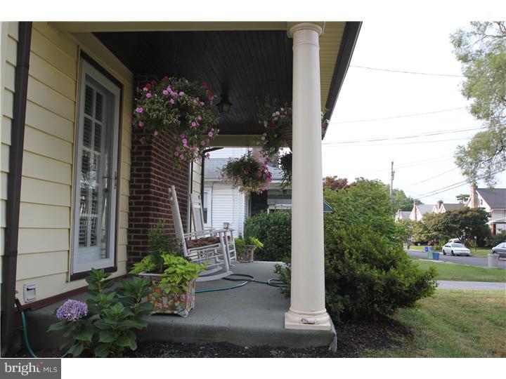 147 Sycamore Road Havertown, PA 19083 - Photo 20 of 24 Porch
