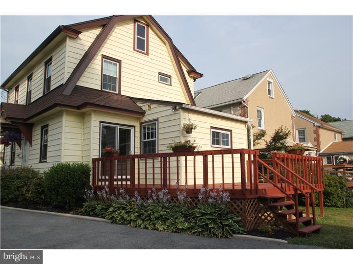 147 Sycamore Road Havertown, PA 19083 - Photo 21 of 24 Deck