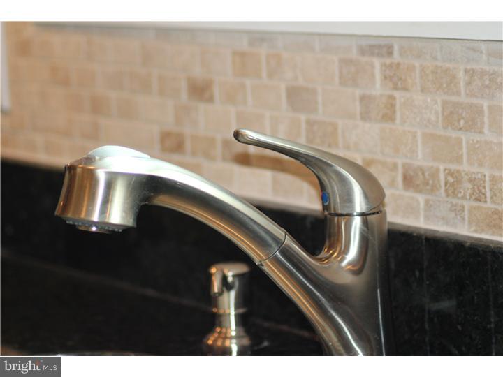147 Sycamore Road Havertown, PA 19083 - Photo 5 of 24 Kitchen