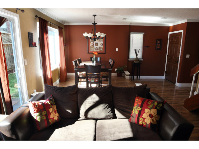 74 Redding Road Campbell, CA 95008 - Photo 3 of 21 a living room with furniture and a dining table