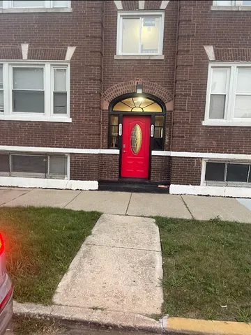 a house view with a outdoor space