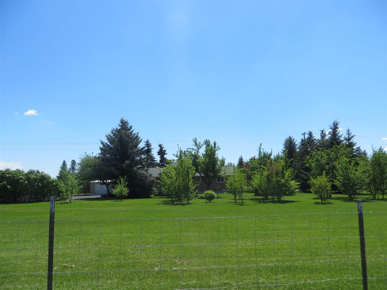 2427 West Smythe Road Spokane, WA 99224 - Photo 2 of 20