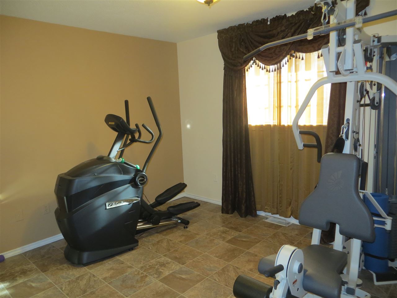2427 West Smythe Road Spokane, WA 99224 - Photo 11 of 20