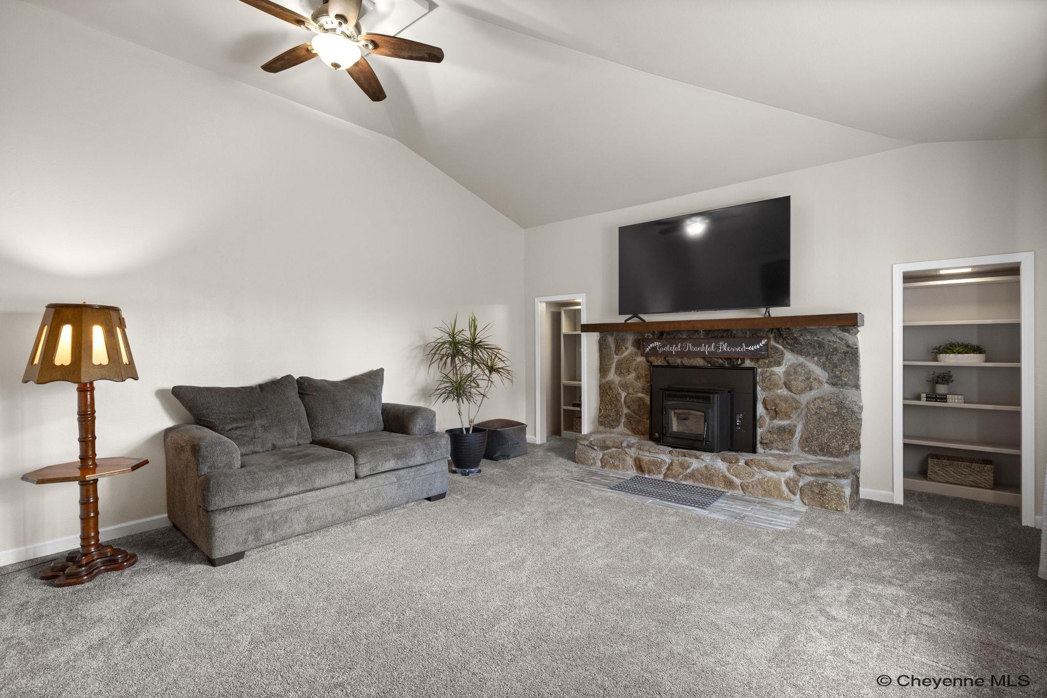707 East Laughlin Road Cheyenne, WY 82009 - Photo 13 of 36 Gallery Image 13