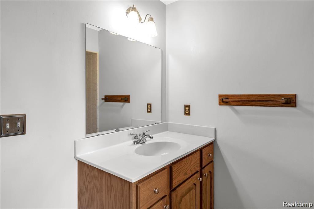 957 East Davis Road Howell, MI 48843 - Photo 19 of 30