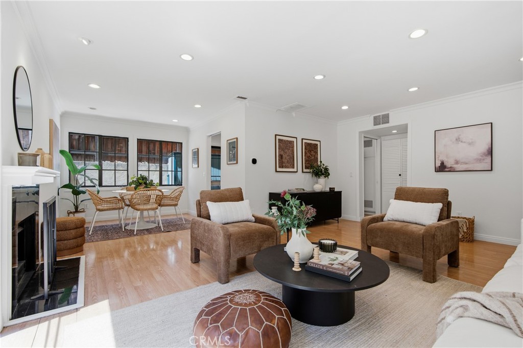 1429 Valley View Road, Unit 32 Glendale, CA 91202 - Photo 2 of 35