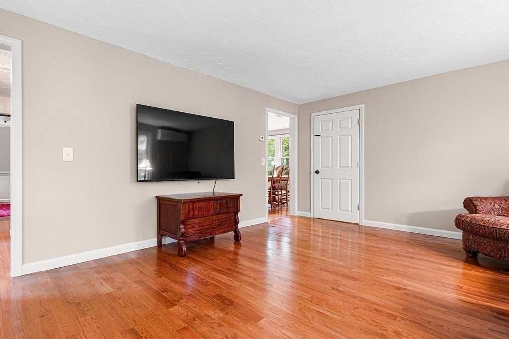 57 Teresa Road Hopkinton, MA 01748 - Photo 17 of 40 Gallery Image 17
