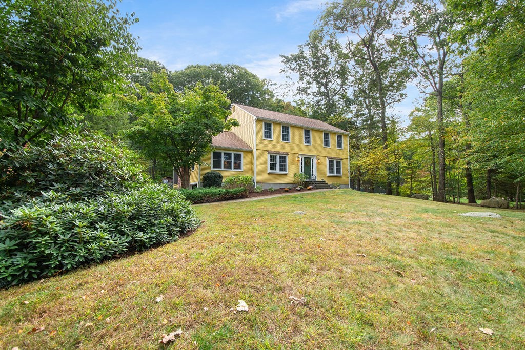 57 Teresa Road Hopkinton, MA 01748 - Photo 2 of 40 Gallery Image 2