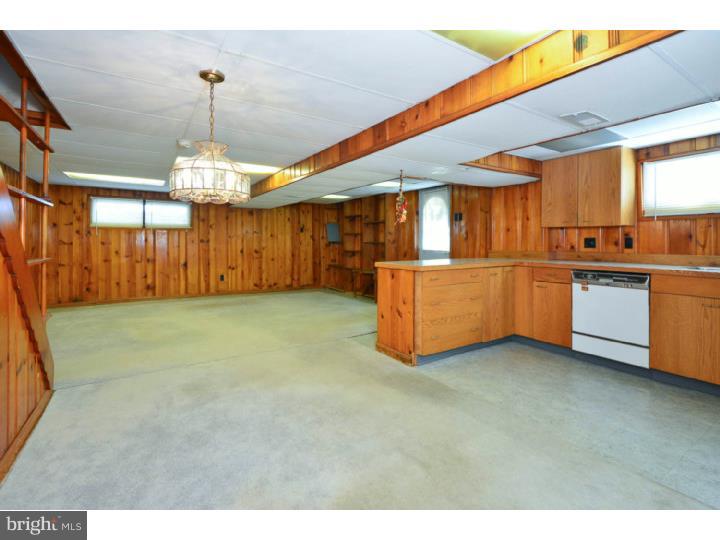 317 Darby Road Ridley Park, PA 19078 - Photo 5 of 25 Gallery Image 5