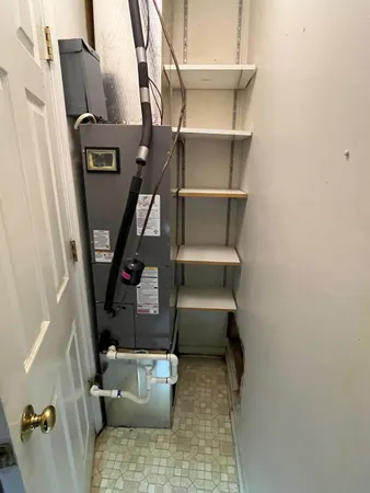 $700 | 2311 Colonial Avenue Southwest, Unit SUITE A, Roanoke, VA 24015