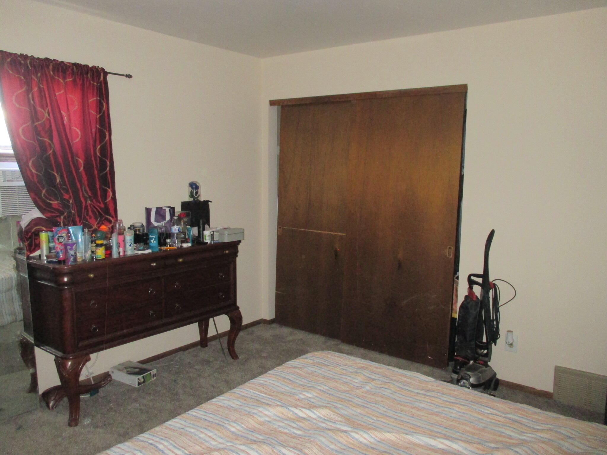 6602 West Mill Road, Unit 6604 Milwaukee, WI 53218 - Photo 11 of 40 IMG_2917