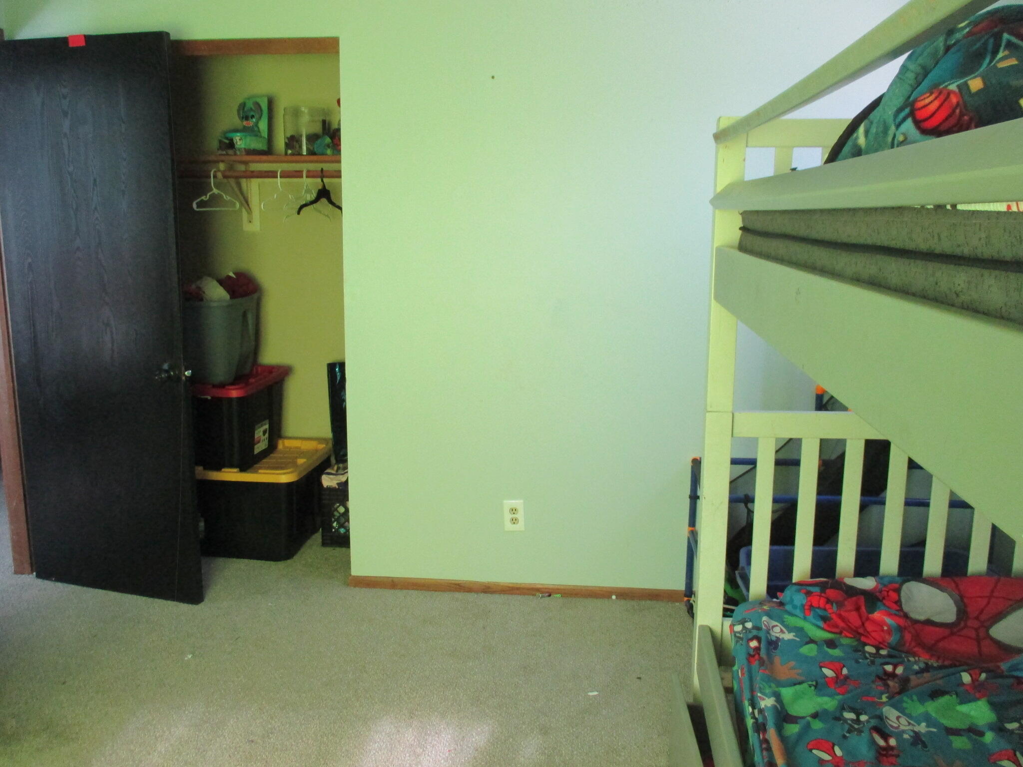 6602 West Mill Road, Unit 6604 Milwaukee, WI 53218 - Photo 14 of 40 IMG_2920