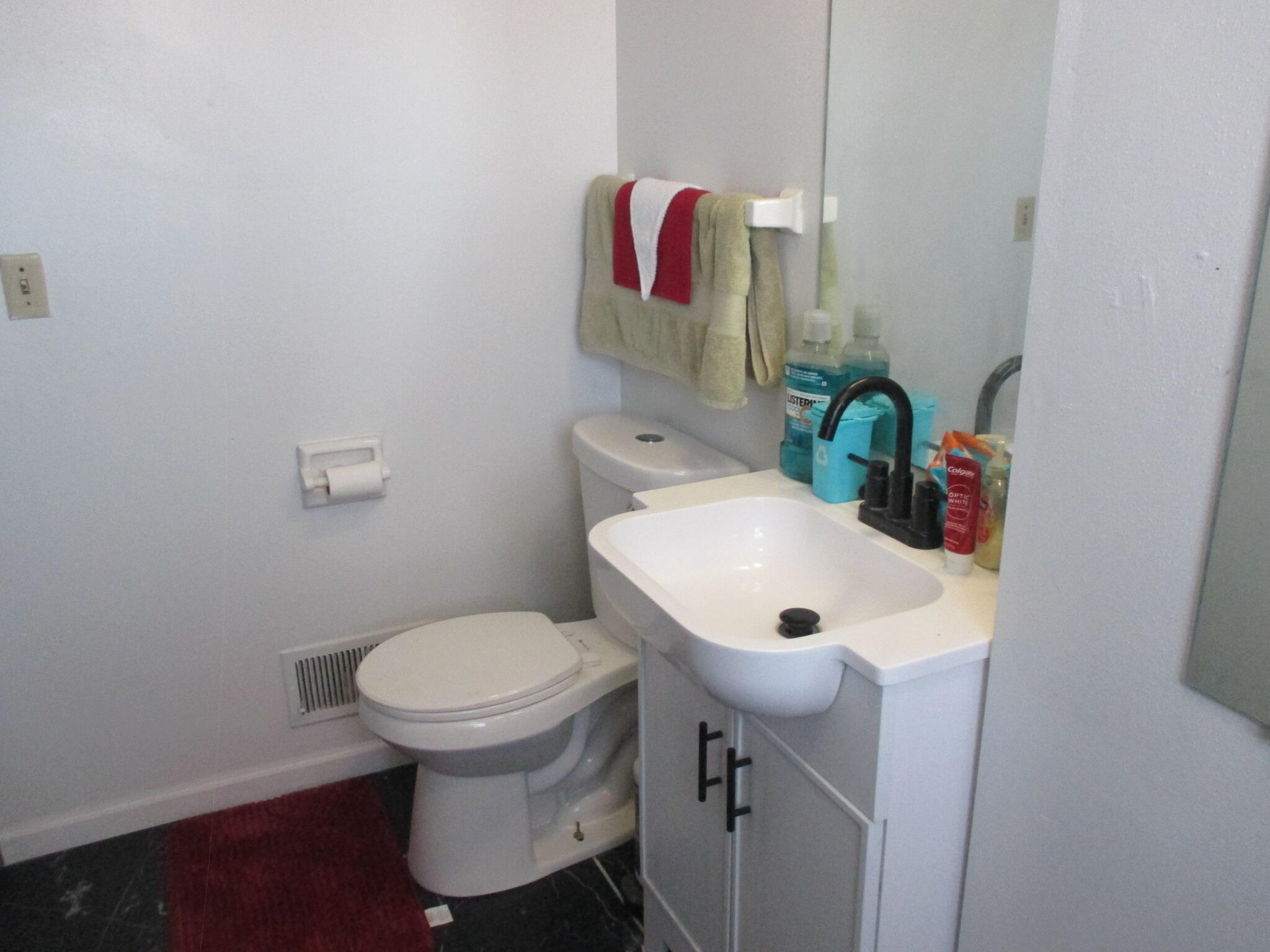 6602 West Mill Road, Unit 6604 Milwaukee, WI 53218 - Photo 20 of 40 IMG_2926