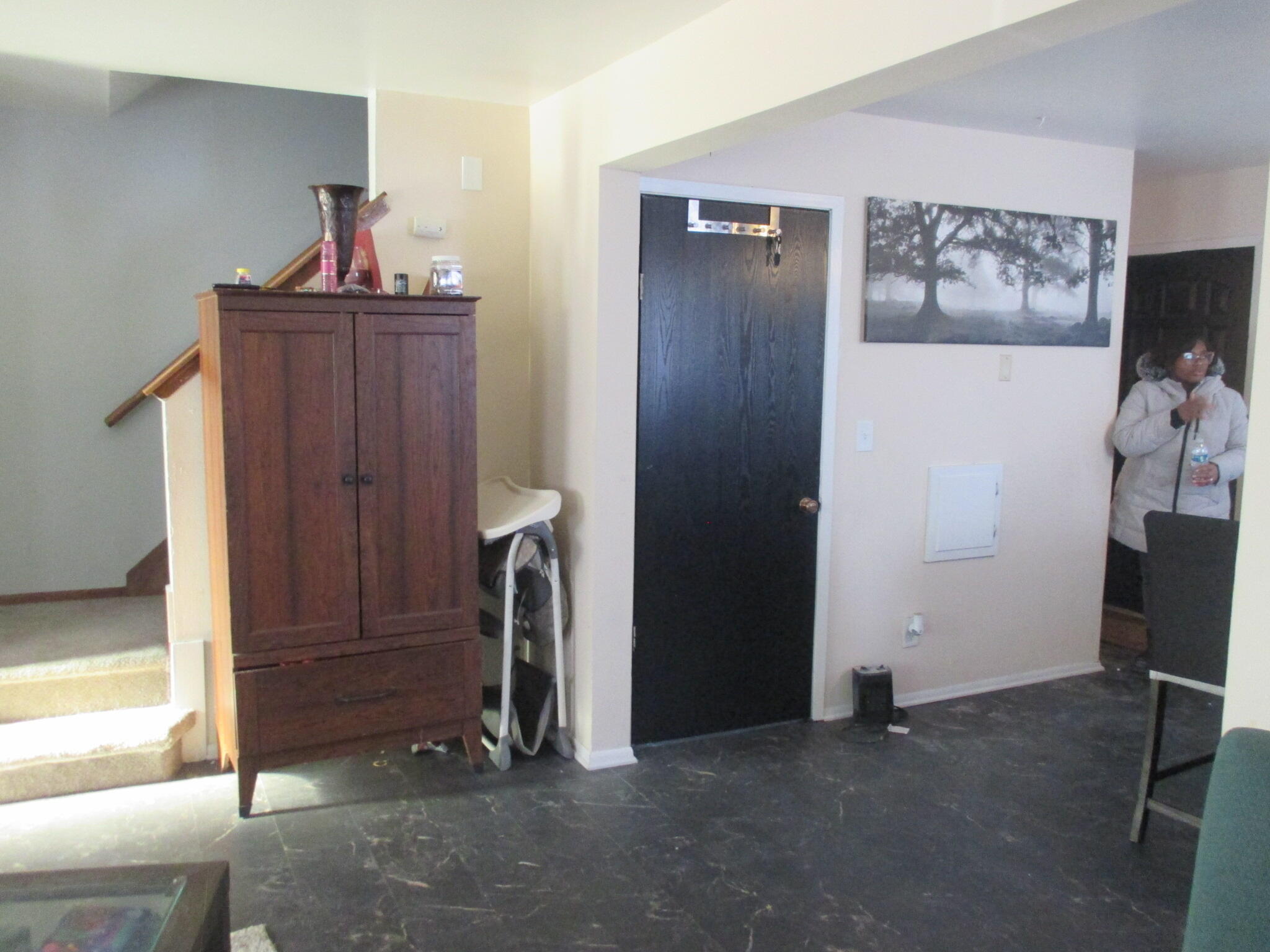 6602 West Mill Road, Unit 6604 Milwaukee, WI 53218 - Photo 9 of 40 IMG_2915