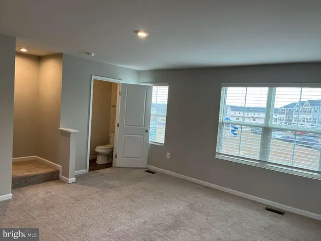 $2,200 | 2862 Farzi Circle, Locust Grove, VA 22508