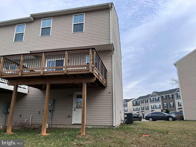 $2,200 | 2862 Farzi Circle, Locust Grove, VA 22508
