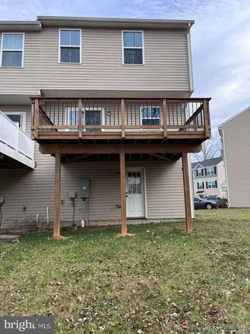 $2,200 | 2862 Farzi Circle, Locust Grove, VA 22508