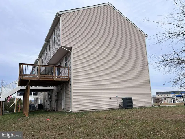 $2,200 | 2862 Farzi Circle, Locust Grove, VA 22508