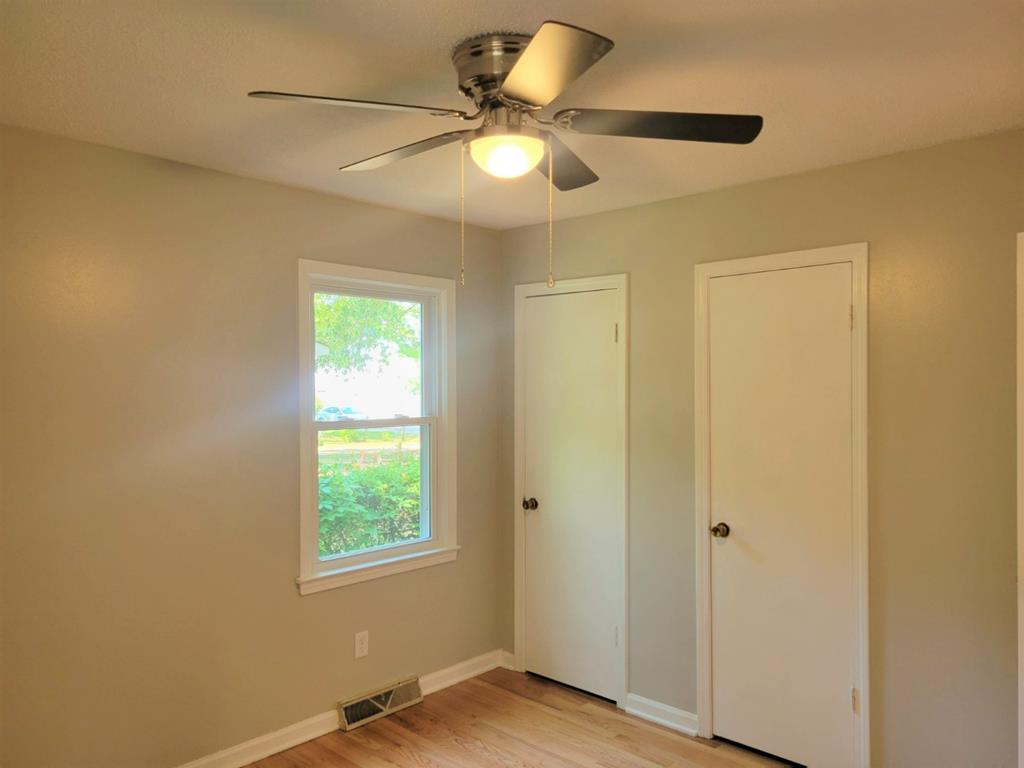 1606 Evans Pond Road Greenwood, SC 29649 - Photo 23 of 30 Gallery Image 23