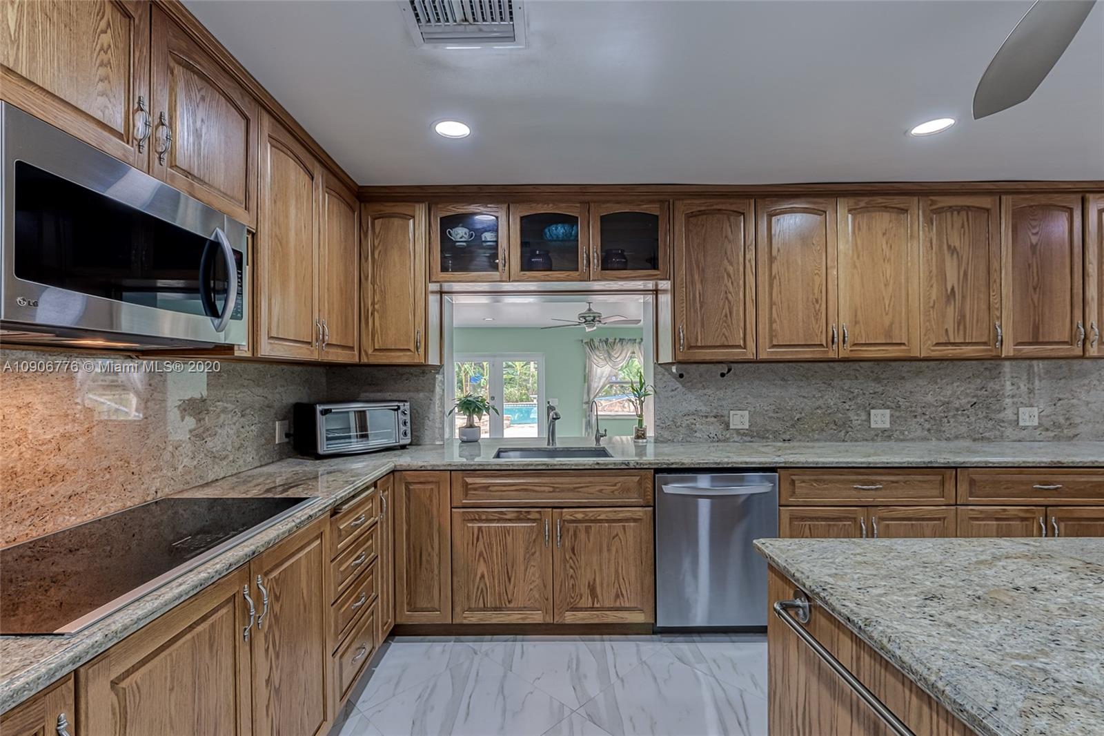 4860 Southwest 193rd Lane Southwest Ranches, FL 33332 - Photo 26 of 80