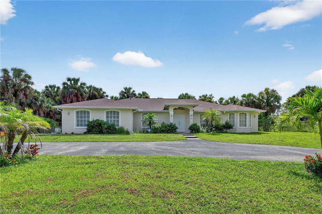 850 29th Street Southwest Naples, FL 34117 - Photo 2 of 24