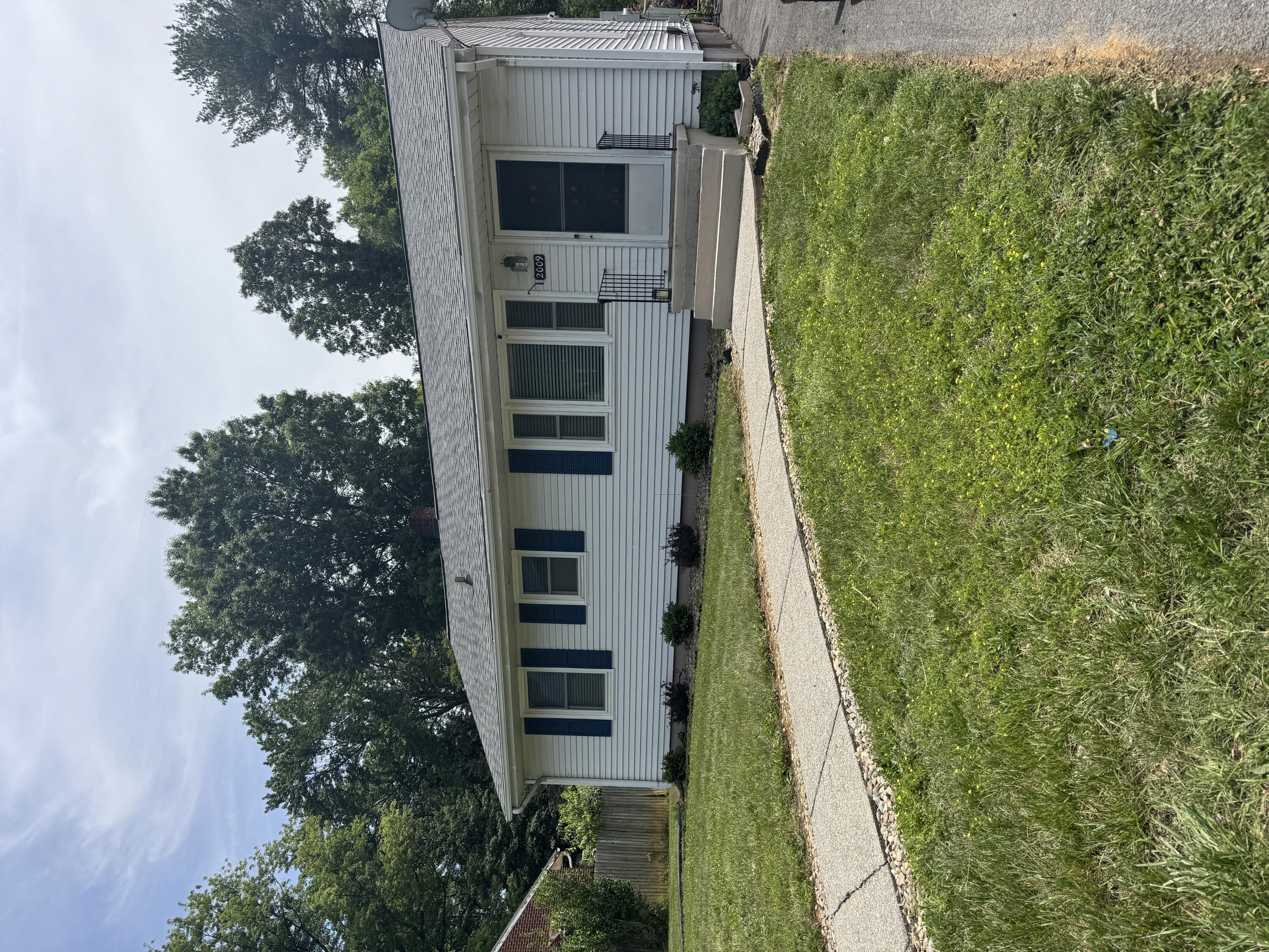 2009 Burma Road Salem, VA 24153 - Photo 21 of 22 front