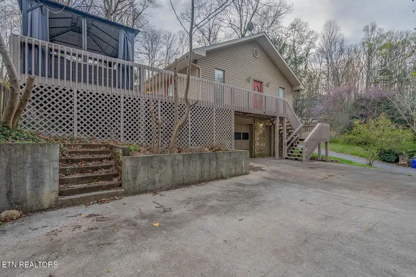 $315,000 | 124 Hickory Nut Drive, Clinton, TN 37716