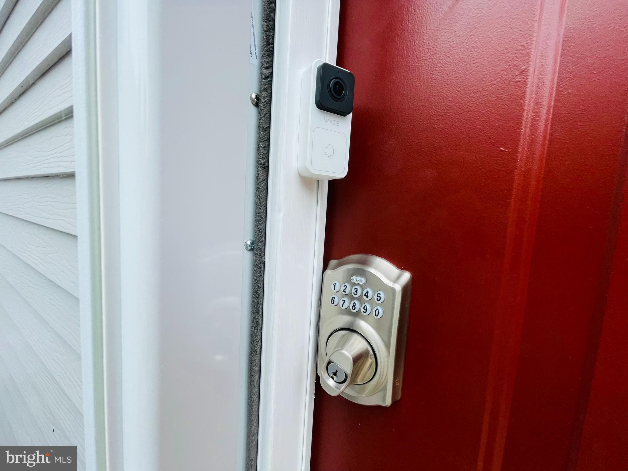 6378 English Ivy Way Springfield, VA 22152 - Photo 2 of 49 Smart Camera/Doorbell & Digital Keylock