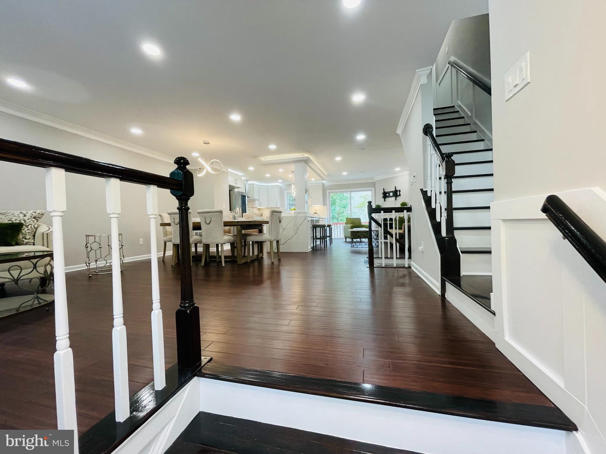 6378 English Ivy Way Springfield, VA 22152 - Photo 4 of 49 LED Recess Lighting/ Ceiling Mounted Sound System