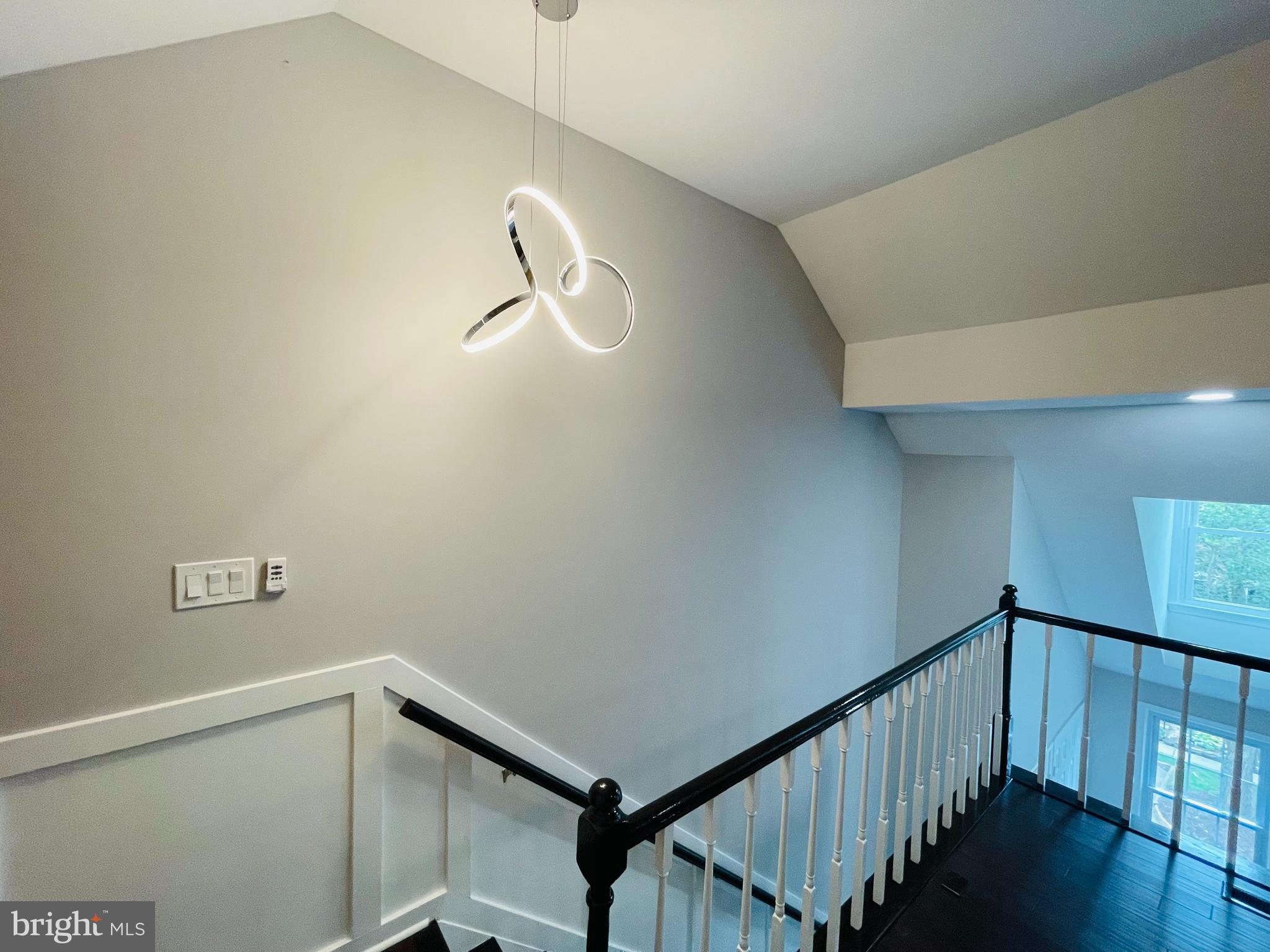 6378 English Ivy Way Springfield, VA 22152 - Photo 35 of 49 Designer Fixture Lighting