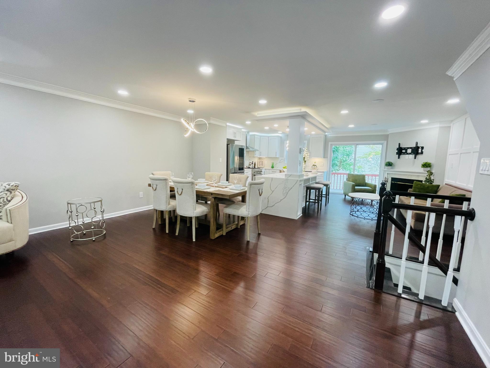 6378 English Ivy Way Springfield, VA 22152 - Photo 6 of 49 Dining Room