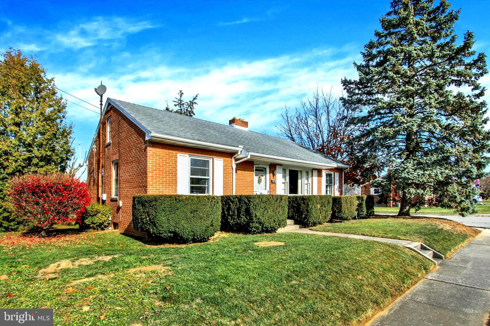301 5th Street Hanover, PA 17331 - Photo 2 of 27 Gallery Image 2