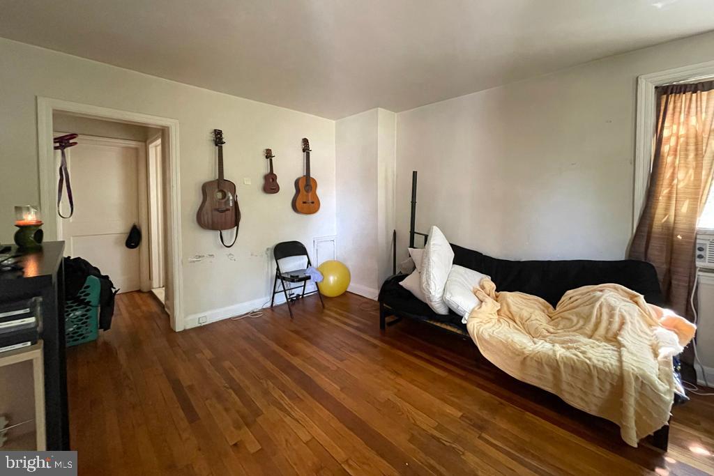1666 Northgate Road Baltimore, MD 21218 - Photo 6 of 8 Gallery Image 6