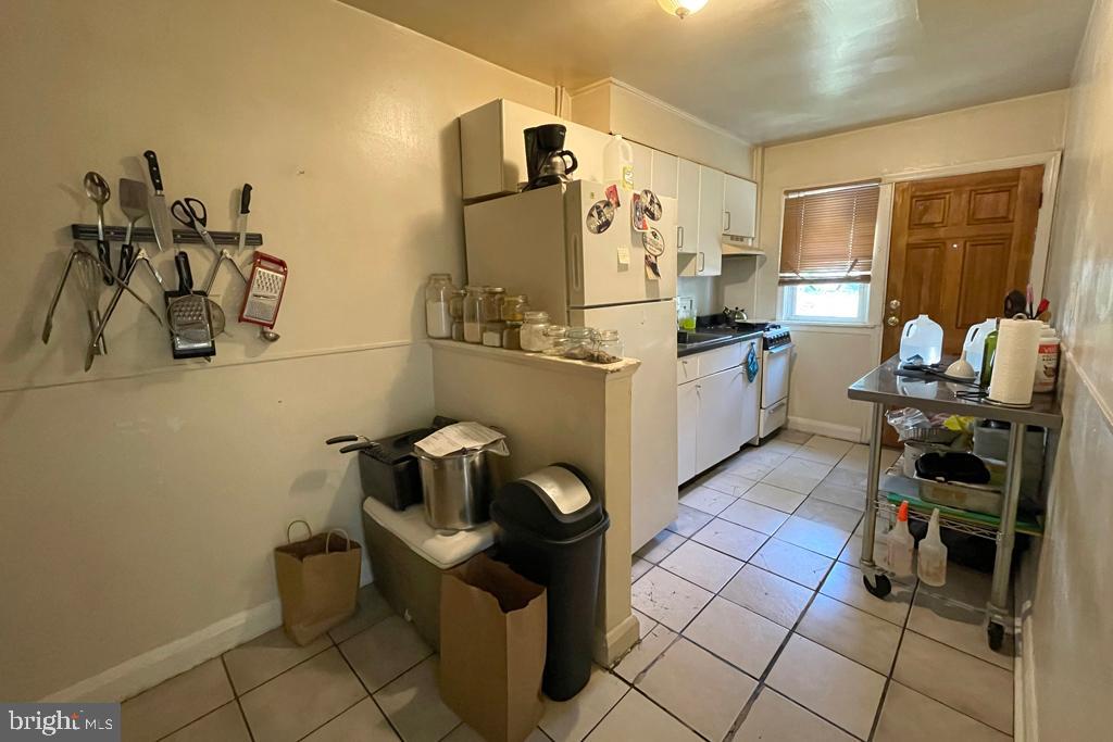 1666 Northgate Road Baltimore, MD 21218 - Photo 7 of 8 Gallery Image 7
