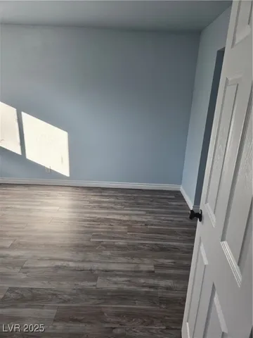 $900 | 510 Mckellar Circle, Unit 1, Las Vegas, NV 89119