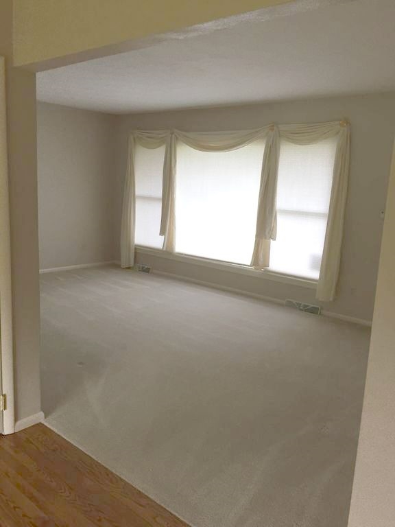 62222 Orange Road South Bend, IN 46614 - Photo 3 of 10 Gallery Image 3