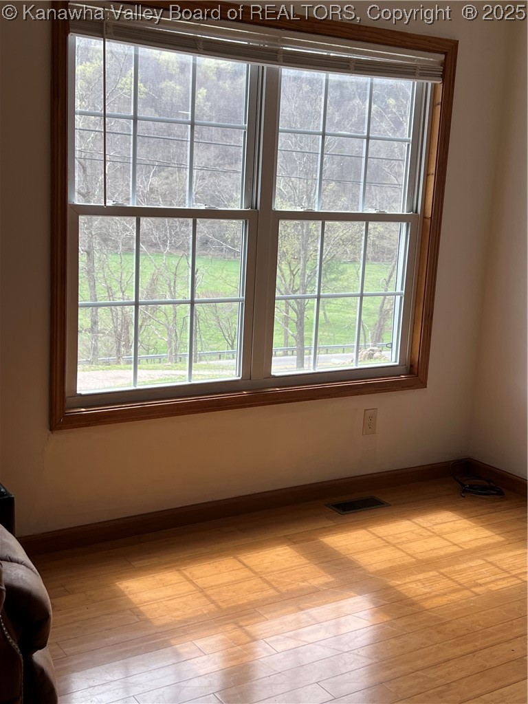 1865 Turkey Fork Road Sandyville, WV 25275 - Photo 8 of 36 Gallery Image 8