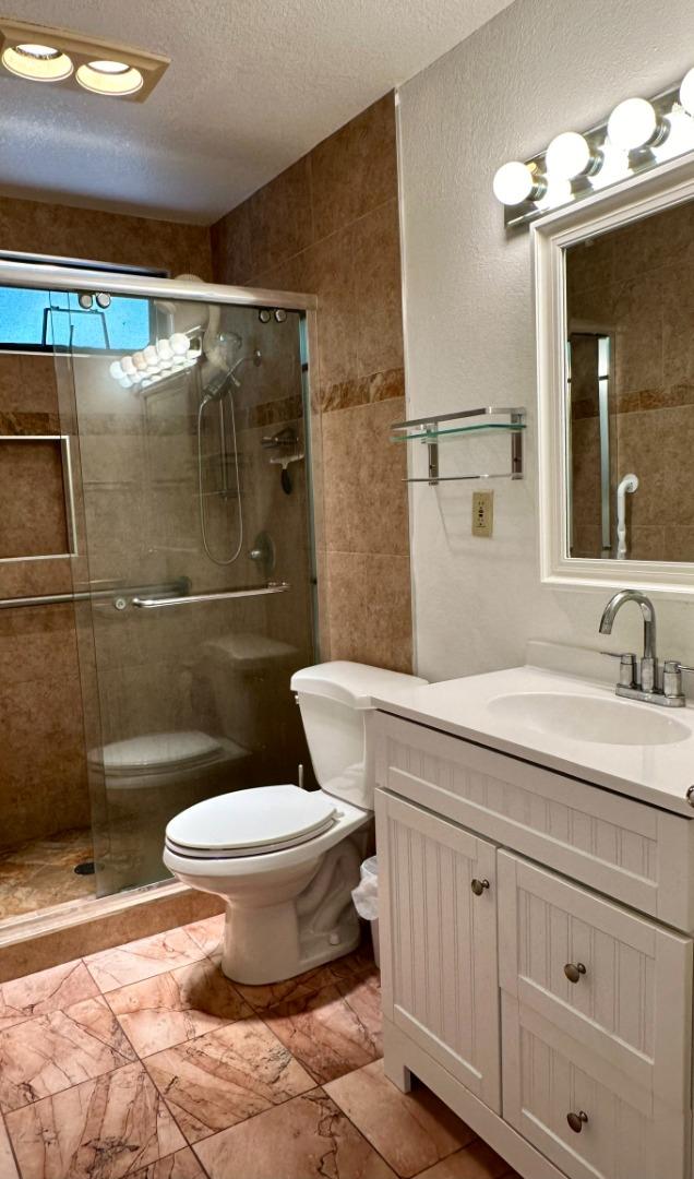 3038 Canyon Road Burlingame, CA 94010 - Photo 9 of 14