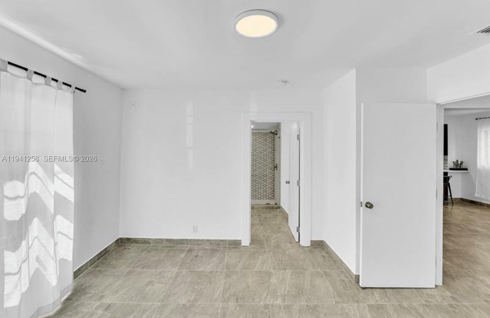 211 Southeast 9th Street Hallandale Beach, FL 33009 - Photo 13 of 16